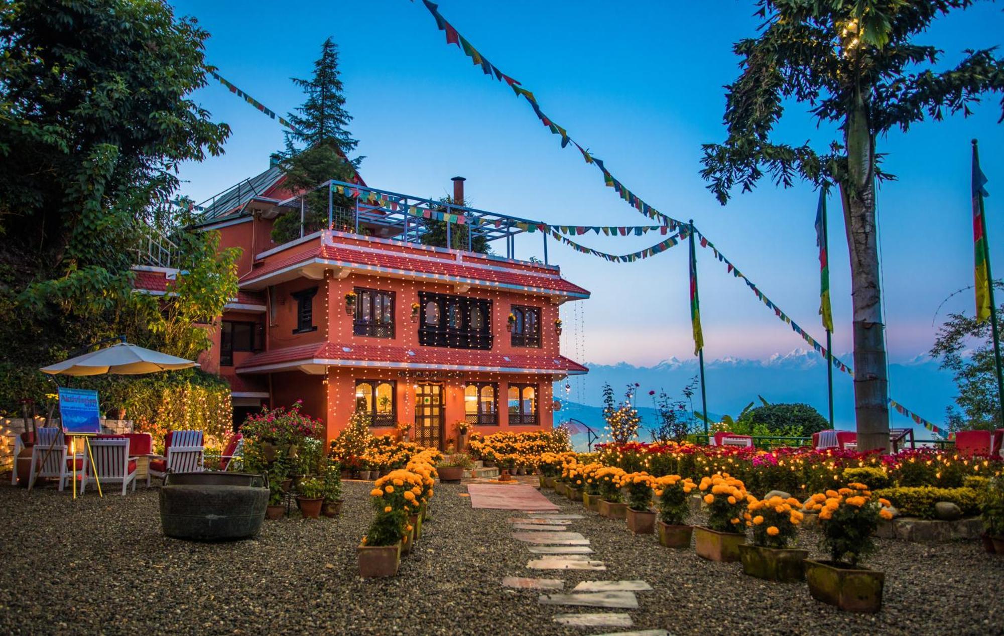 Dhulikhel Lodge Resort Екстериор снимка